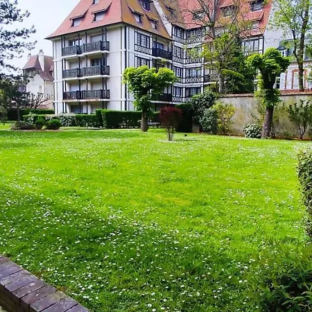 Le Calypso Apartament *